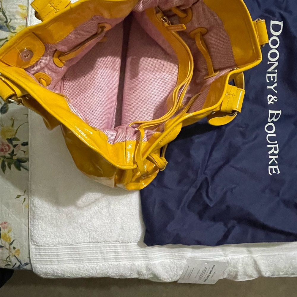 Dooney $ Bourke  Woman’s Bag